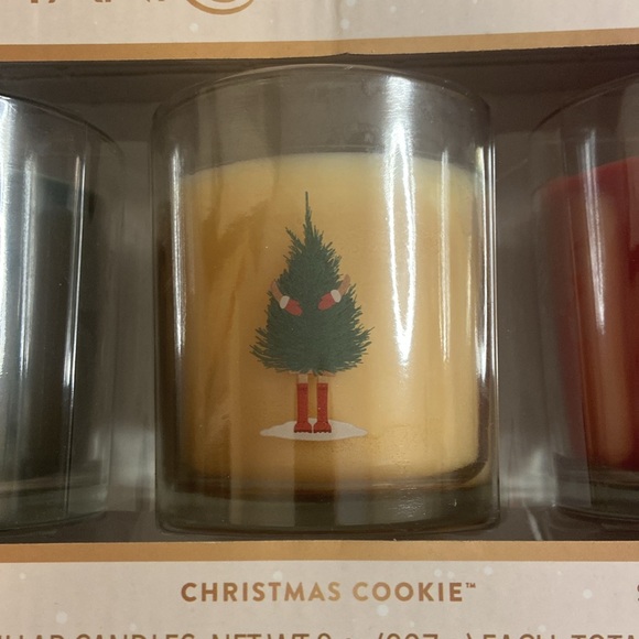NEW 3 PACK YANKEE CANDLES HOLIDAY SCENTS - Picture 3 of 4